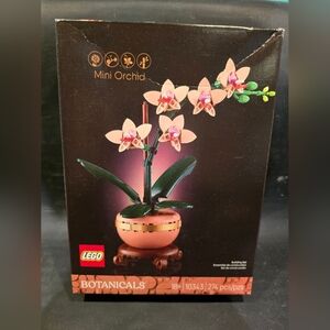 LEGO Botanicals Orchid Set with Pink and Green